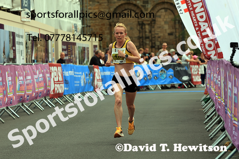 Durham City 5k, 2025 Durham City 5k and 10k, Durham.  Photo: David T. Hewitson/Sports for All Pics